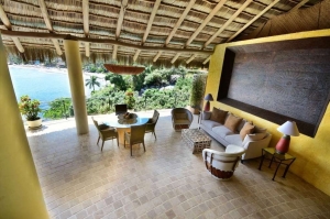 amor-boutique-hotel-besito-dulce-living-area-ocean-view (1)